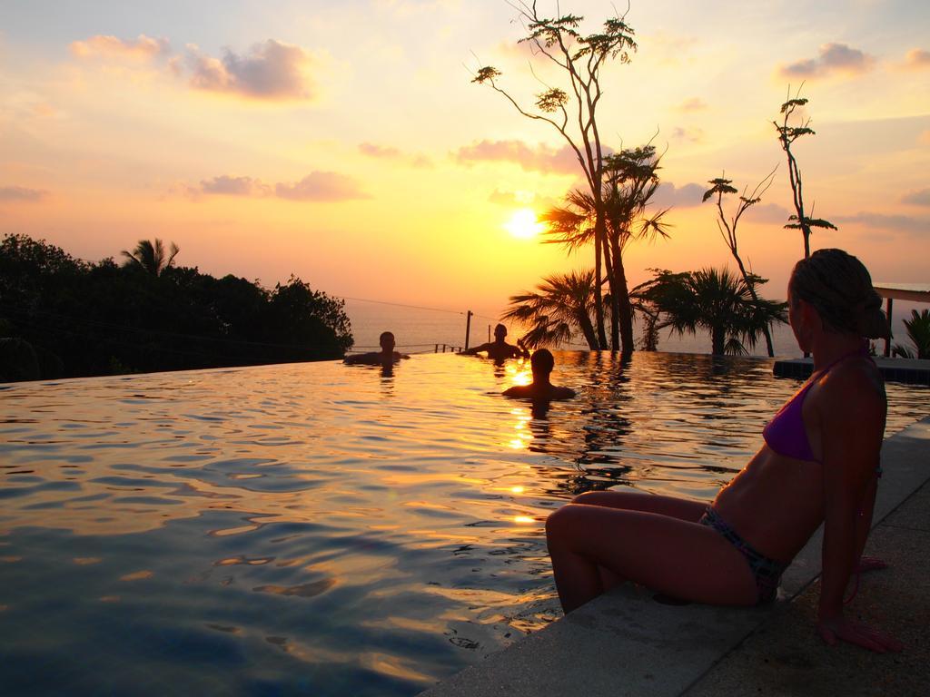 Secret Cliff Villa Phuket Dış mekan fotoğraf